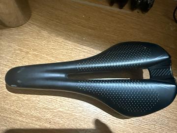 Sella bontrager montrose carbonio