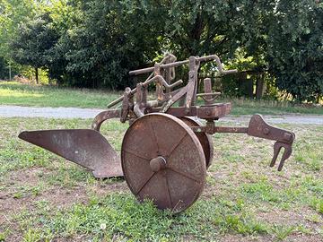 Aratro agricolo per Landini L25/30