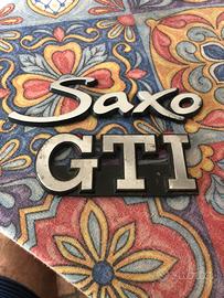 Logo posteriore saxo e logo mascherina golf 1990