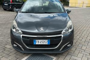 Peugeot 208 1.6 hdi 75 cavalli (neopatentati)