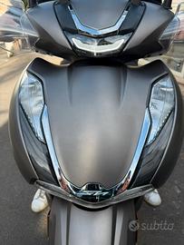 Honda sh 350 grigio satinsto blocco cavalletto