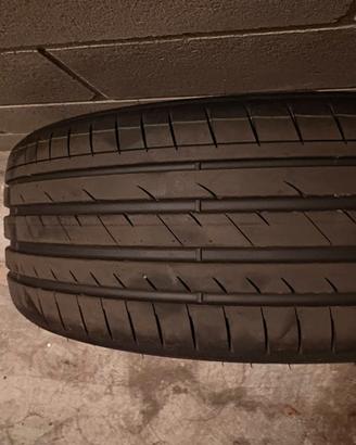 Pneumatici Estivi Laufenn (by Hankook) 215/45/18