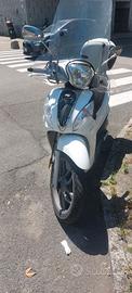 Kymco people one 125i