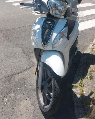 Kymco people one 125i