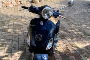 Piaggio Vespa 50 LX - 2011