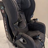 Seggiolino auto Bebé-Confort Axiss + Cuscino MyMi