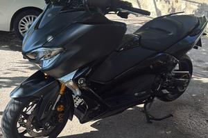 TMAX 530 sx SPORT EDITION