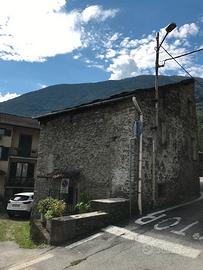Rustico da ristrutturare