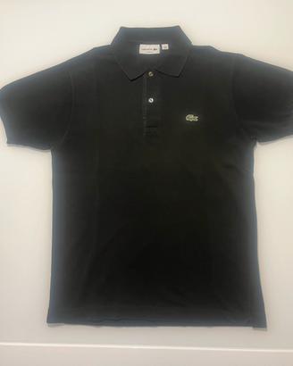 Polo Lacoste nera uomo – Logo ricamato