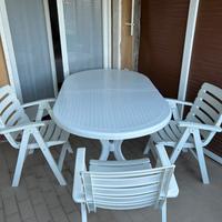 Tavolo e sedei da giardino terrazzo Grand Soleil