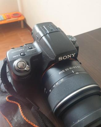 Sony SLT-A33 + Obiettivo 18-55 