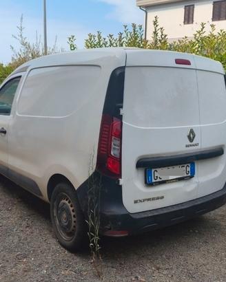 2022 Renault express 1400 dci 95 cv 41.000 km 