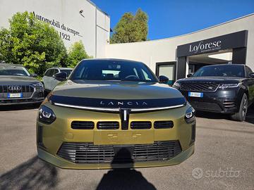 LANCIA Ypsilon Hybrid e-DCT