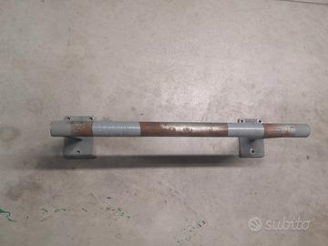Barra per trazioni muro Pull up bar
