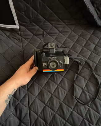 Polaroid Instant 20