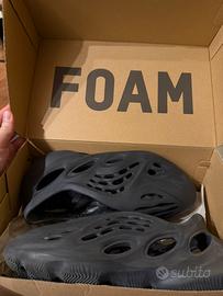 Yeezy Foam Runner