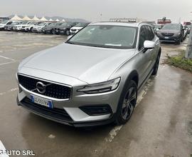 VOLVO V60 Cross Country 2.0 b4 Busin. Pro Line awd