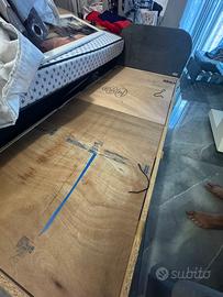 Letto singolo con rete