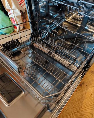 Lavastoviglie a incasso Ariston Hotpoint 15 copert