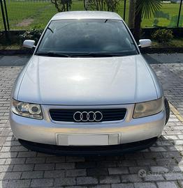 Audi A3 1.6 Benzina del 2001 TAGLIANDATA