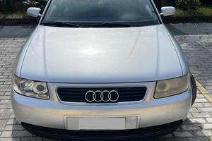 Audi A3 1.6 Benzina del 2001 TAGLIANDATA