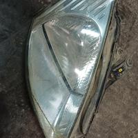 Faro Ford Focus anteriore sinistro