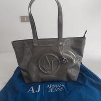 Borsa Armani