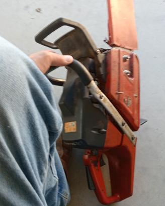 motosega jonsered 