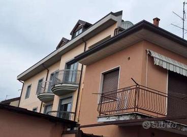 Garage a Cesano Maderno