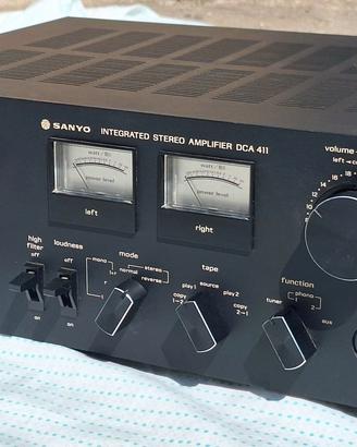 Amplificatore Stereo Vintage Sanyo DCA 411
