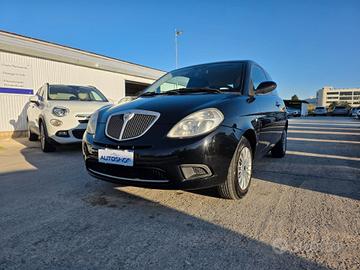 Lancia Ypsilon 1.2 Argento