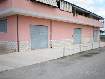 Negozio commerciale 400 mq campoverde aprilia