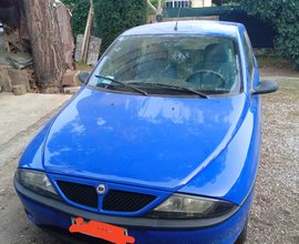 Lancia elefantino blu