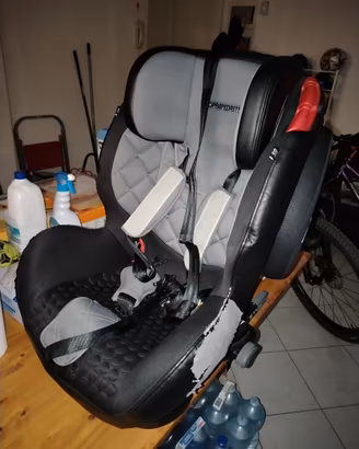 Seggiolino auto foppapedretti