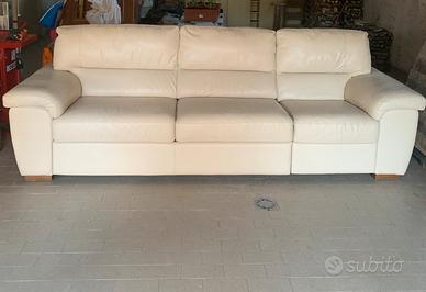 Divano letto in pelle