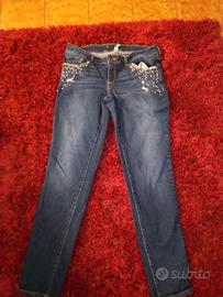 jeans Kiabi con strass 