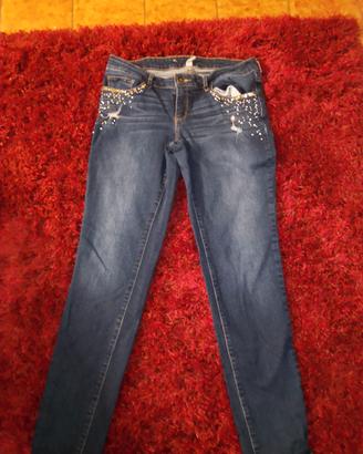 jeans Kiabi con strass 