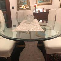 Tavolo per salone in vetro e marmo