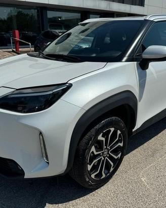 Toyota Yaris Cross 1.5H (116 CV) E-CVT Trend