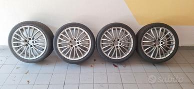 set 4 cerchi in lega 18" con pneumatici estivi