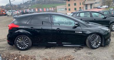 Ford Focus ST Line sport - full optional 159500 km
