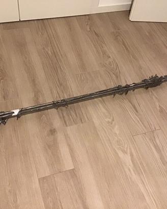 Bastoni in ferro battuto per tende di casa.