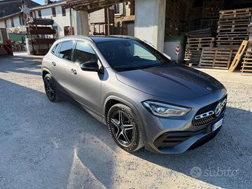 Mercedes-Benz GLA 200 d Premium 150 CV