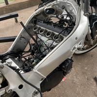 Motore suzuki gsxr srad 600