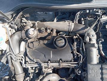 Motore usato VW GOLF 5 2005 1.9 gasolio KW77 codic