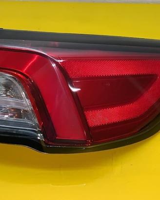 Fanale posteriore DESTRO ford kuga 2019-2025