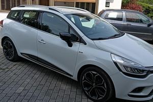 moschino Clio reanult