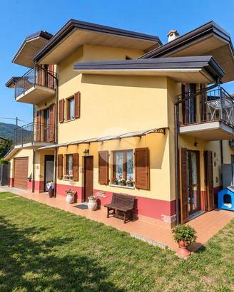 PORZIONE DI BIFAMILIARE A GIAVENO