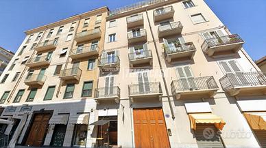 AMPIO BILOCALE AL PIANO ALTO CON ASCENSORE