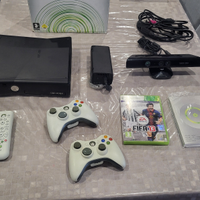 Xbox 360 microsoft +kinect+2controller+gioco fifa